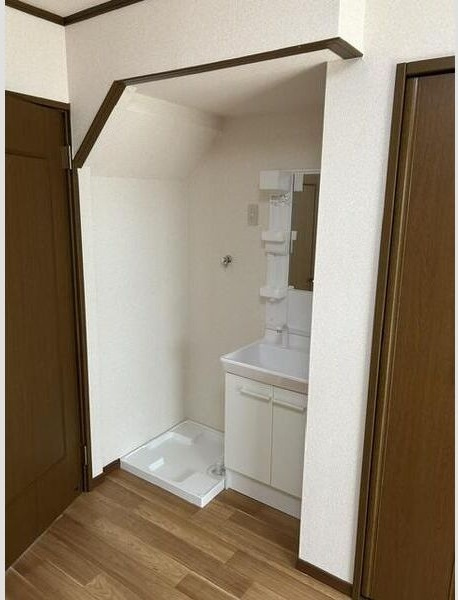 西尻池1丁目戸建貸家の洗面所