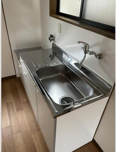 西尻池1丁目戸建貸家のキッチン