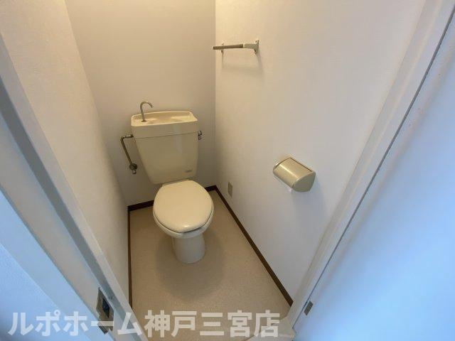 ノベラ海岸通のトイレ