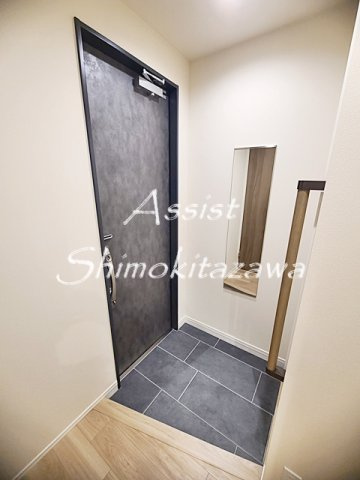 (仮称）三軒茶屋1丁目メゾンの玄関