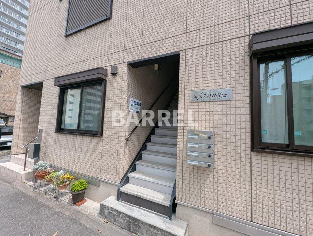 GARNET住居のエントランス