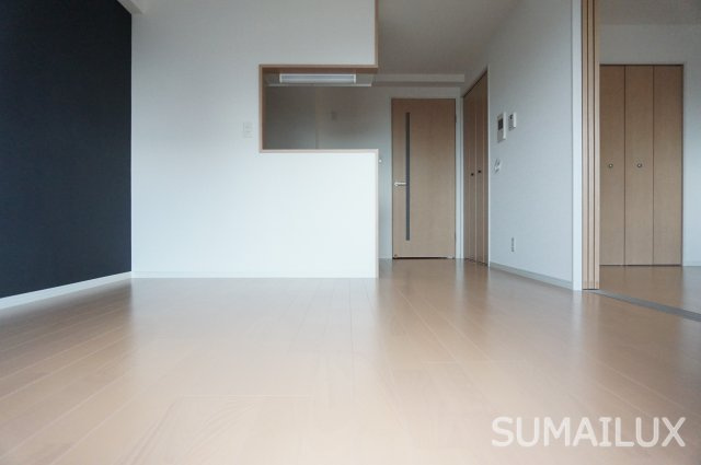 熊本市西区二本木２丁目の賃貸マンションの居間・リビング
