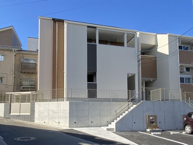 福岡市城南区西片江２丁目のアパートの外観
