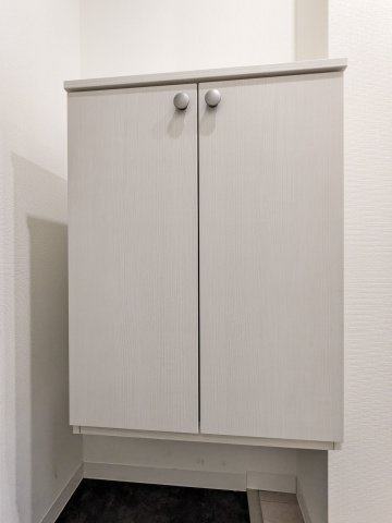 エムブイインプ大阪放出の収納