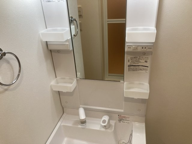 アニーサ.ケーの洗面所