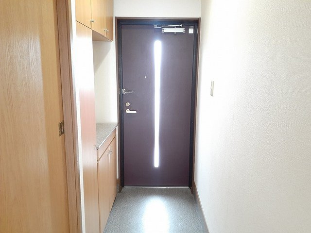 月曜館の玄関
