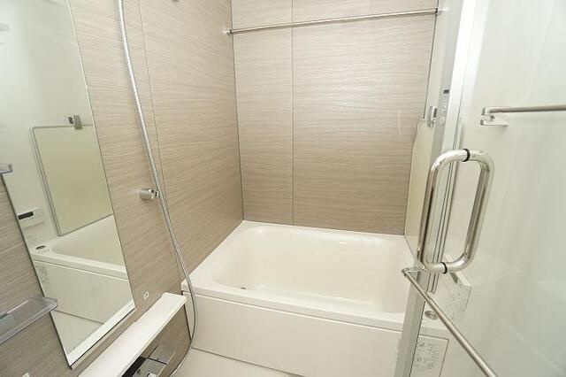ＳＹＦＯＲＭＥ西小山の浴室