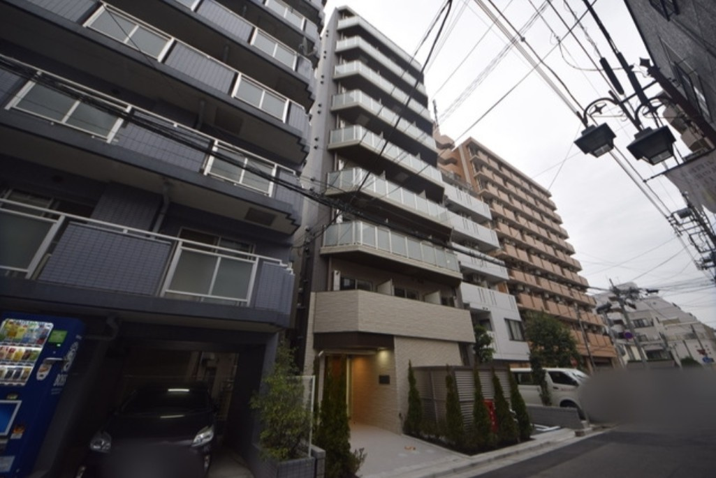 REXZY西川口AZⅣの外観