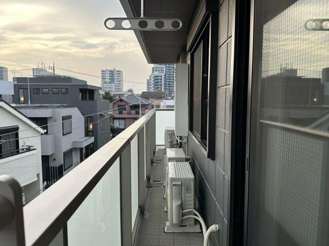 プラシード駒沢のバルコニー