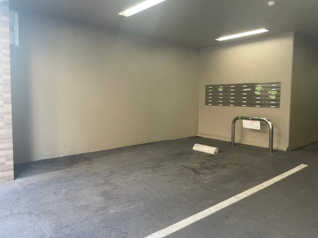サンシアルザ上前津　名古屋市賃貸　仲介手数料無料の駐車場