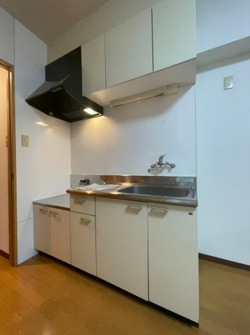サンシアルザ上前津　名古屋市賃貸　仲介手数料無料のキッチン