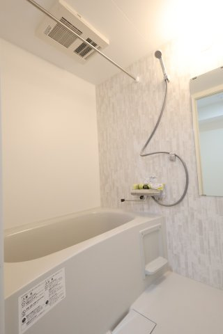 熊本市北区龍田陳内３丁目の賃貸マンションの浴室