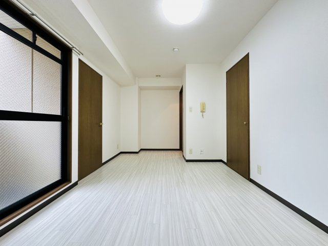 【寝室】フラット34西宮