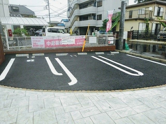 ウォーターラッドの駐車場