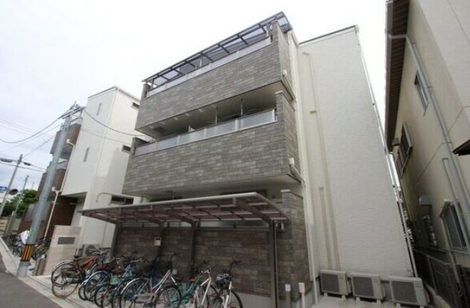 クリエオーレ門真南Ⅱの外観
