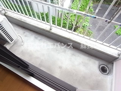【バルコニー】 | ヴィレッジハウス千葉南 | お洗濯にも便利なバルコニー付き