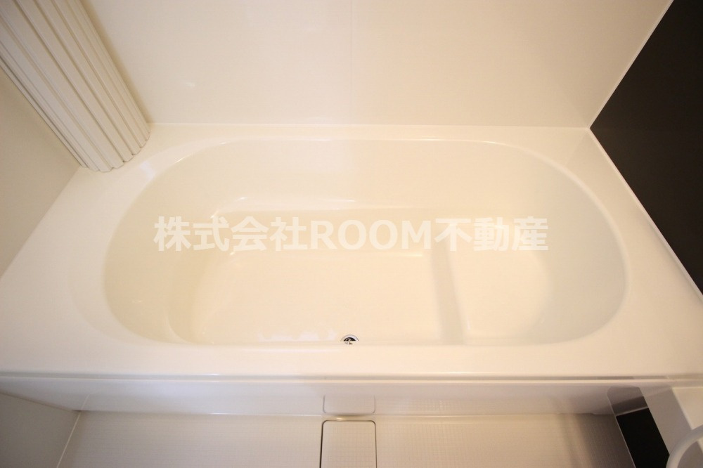 都城市都原町のアパートの浴室|日々の疲れを癒すお風呂付です