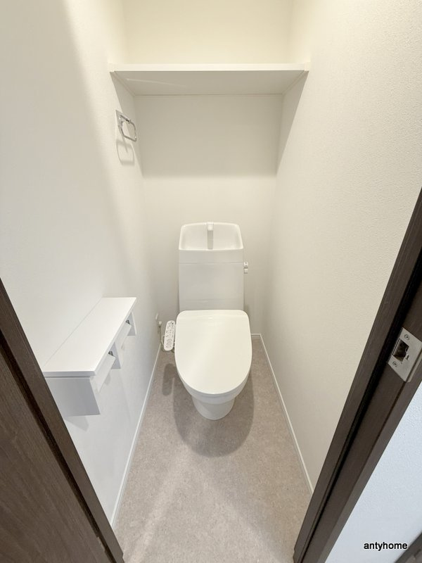 THE SENSE RESIDENCE 新深江　仲介手数料無料のトイレ