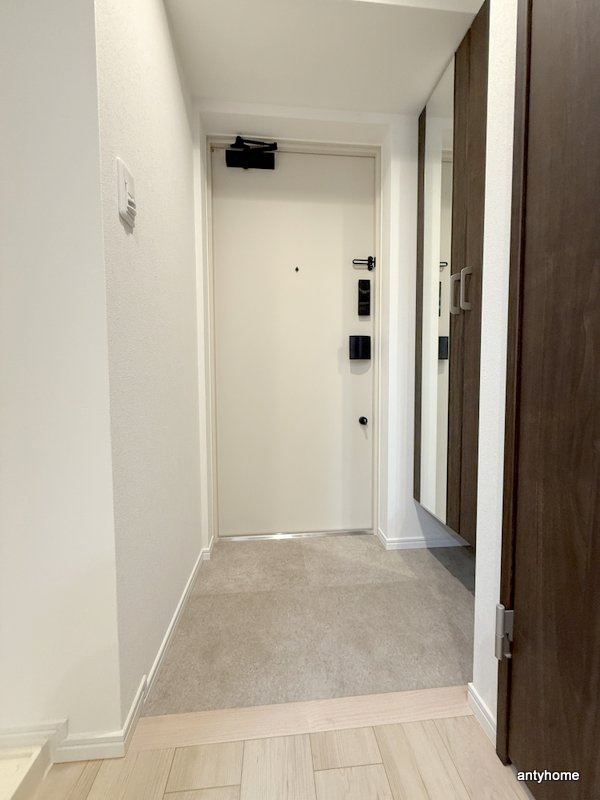 THE SENSE RESIDENCE 新深江　仲介手数料無料の玄関