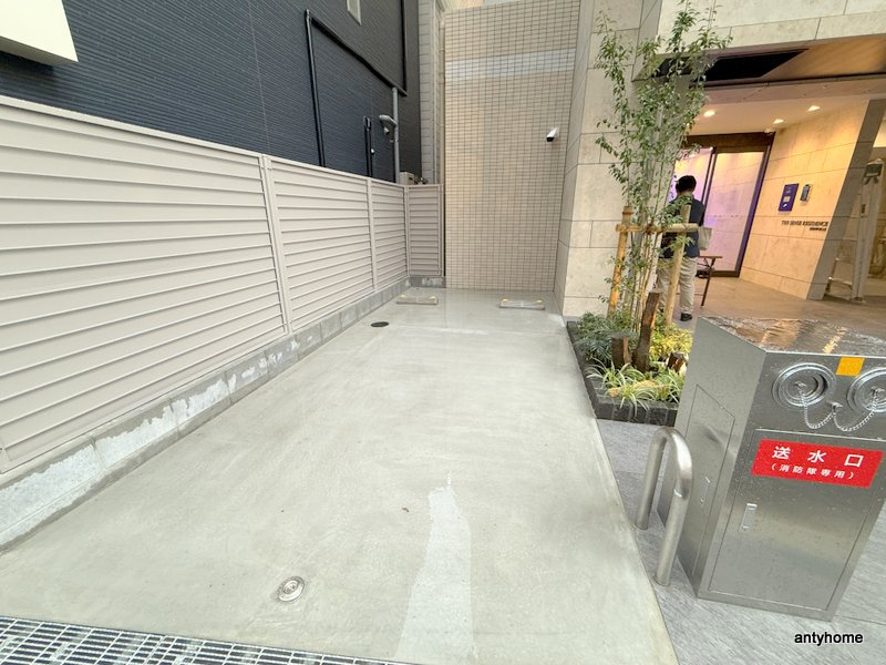 THE SENSE RESIDENCE 新深江　仲介手数料無料の駐車場