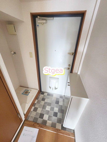 ドーチェスター大宮の玄関