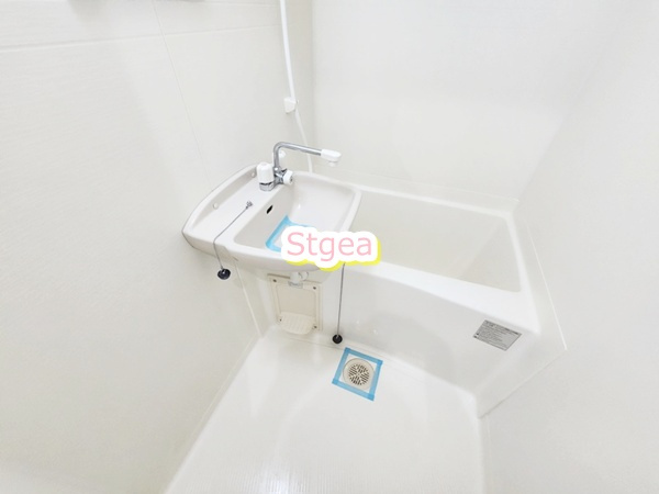 ドーチェスター大宮の洗面所