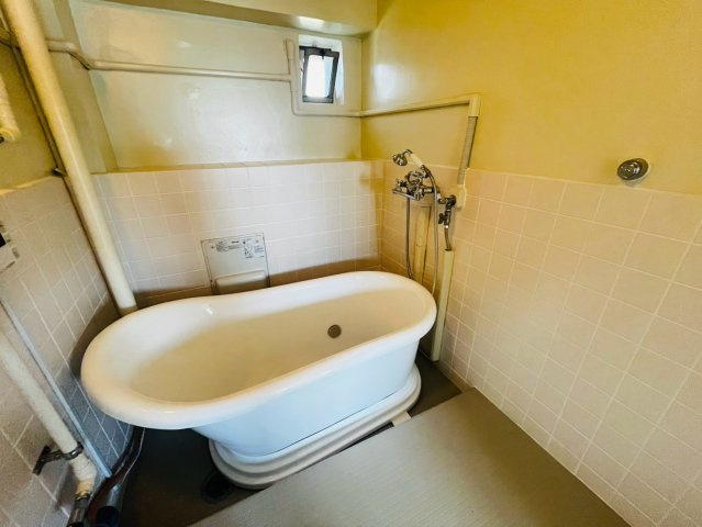 松ヶ丘住宅16号棟の浴室