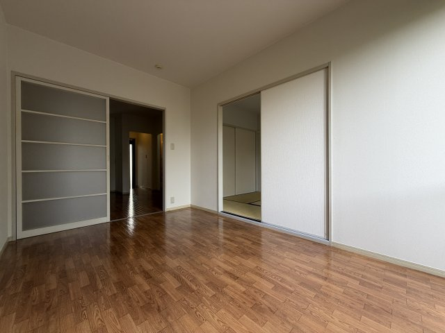 HOUSEアルバの居間・リビング