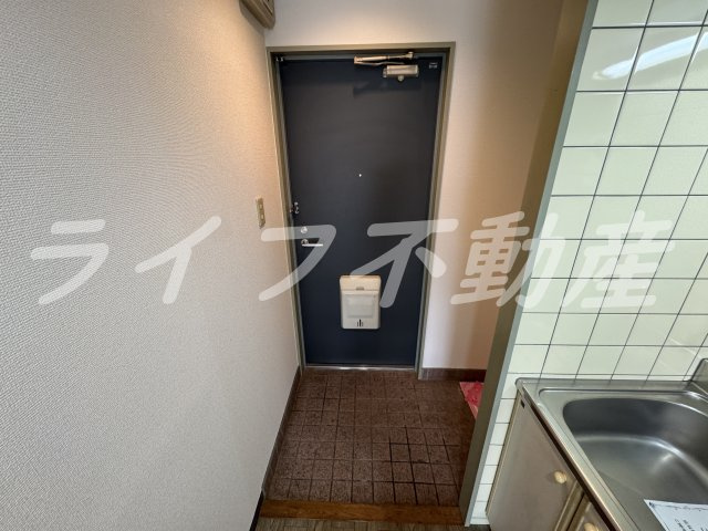 マンションハーヴィーの玄関|きれいな玄関です