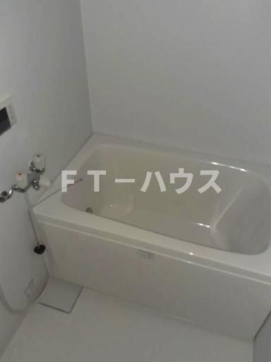 トップアイランドコーポの浴室