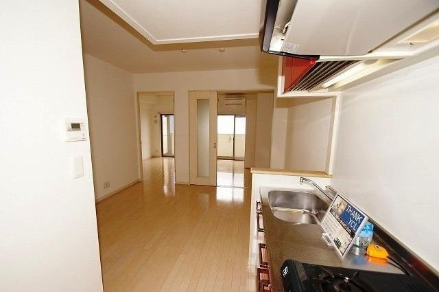 福岡市博多区豊２丁目の賃貸マンションの居間・リビング|物件の画像3