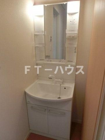 パインサークルの独立洗面台