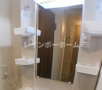 ソレイユ高砂の独立洗面台