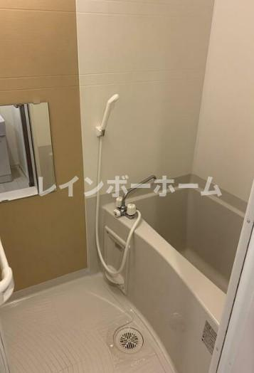 ソレイユ高砂の浴室