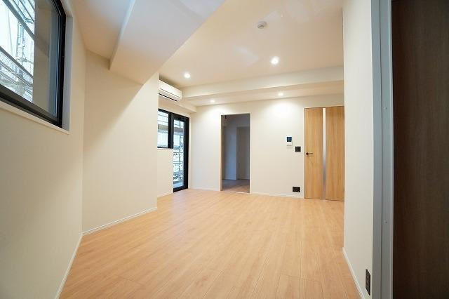 福岡市南区野間４丁目の賃貸マンションの居間・リビング|物件の画像3
