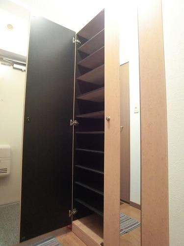 福岡市西区大字千里の賃貸マンションの収納|物件の画像6
