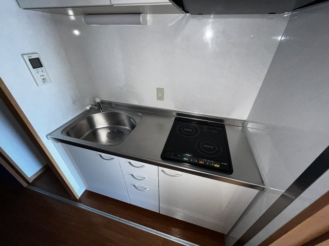 壁付けキッチンでスペースを有効活用できます！