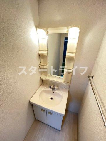 大阪市淀川区三国本町３丁目の賃貸マンションの洗面所