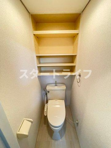大阪市淀川区三国本町３丁目の賃貸マンションのトイレ