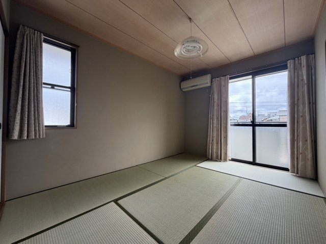 ルミエールMARUGAMEの和室