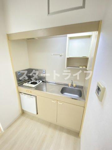大阪市淀川区十三本町１丁目の賃貸マンションのキッチン