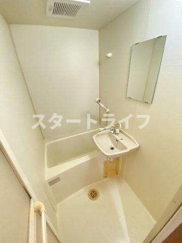 大阪市淀川区十三本町１丁目の賃貸マンションの浴室