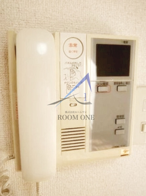 ルーブル西五反田のセキュリティ|モニター付きインターフォンです。