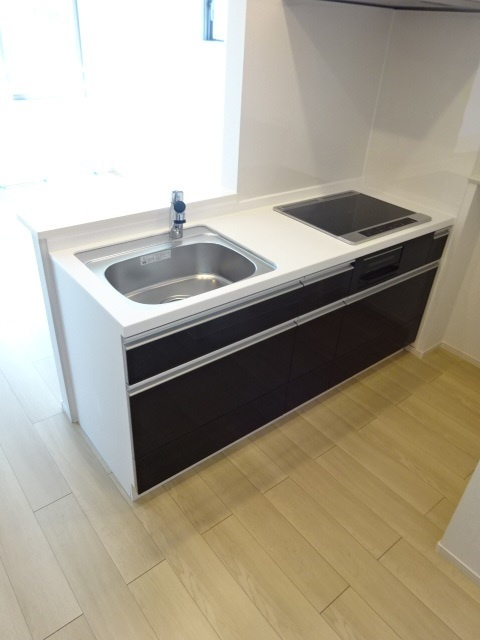 アバンツァートのキッチン|同施工会社、同型タイプです