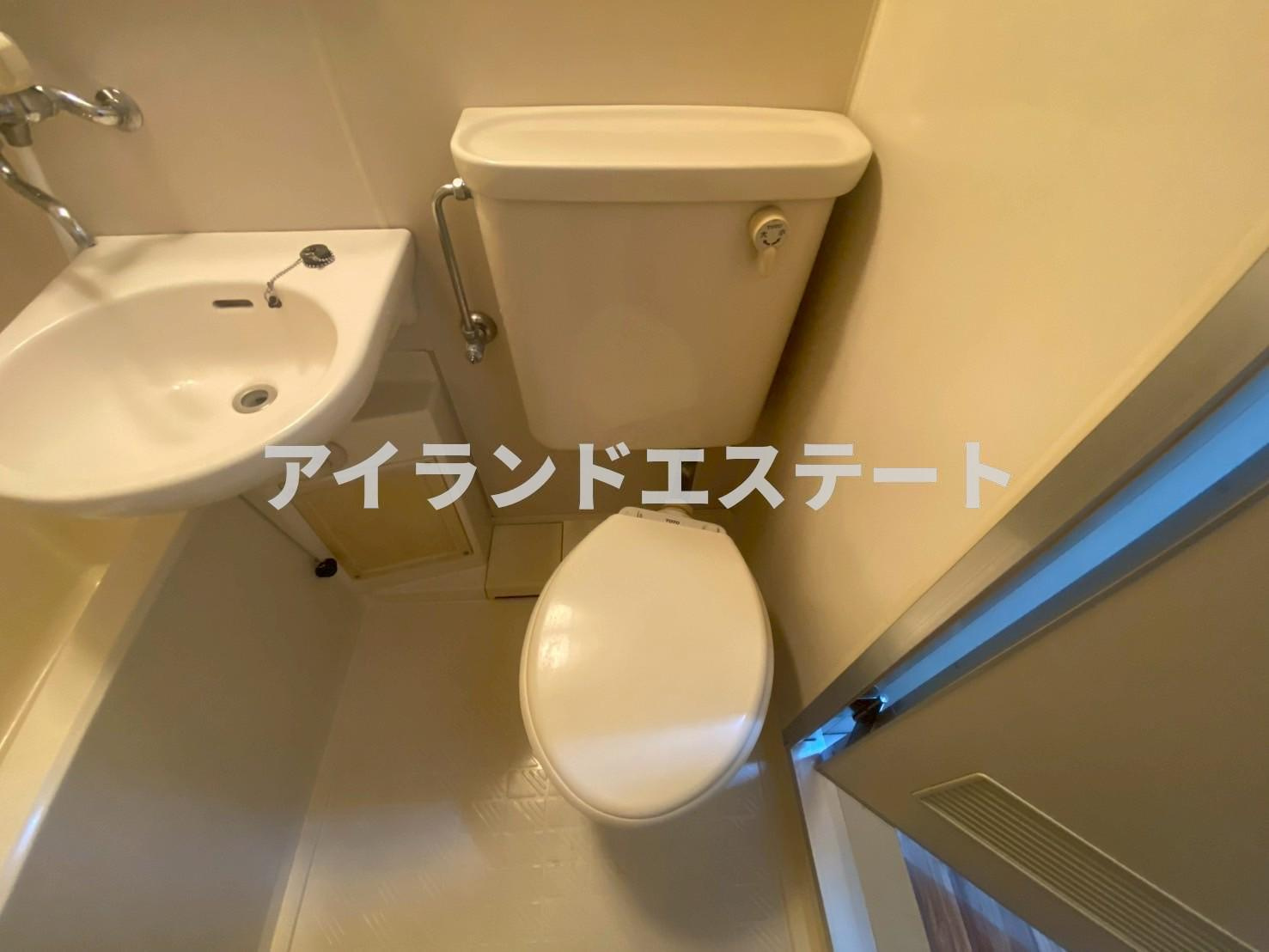 バスクコート　礼金0　駅近　南向き　高層階のトイレ