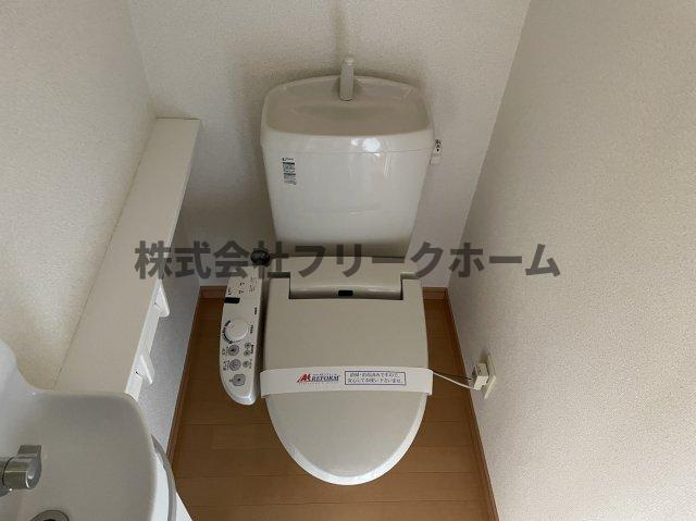 三鷹市井の頭１丁目の賃貸マンションのトイレ