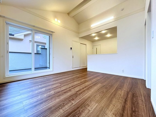フォレスタ三鷹の居間・リビング|ゆったり過ごせる居間です