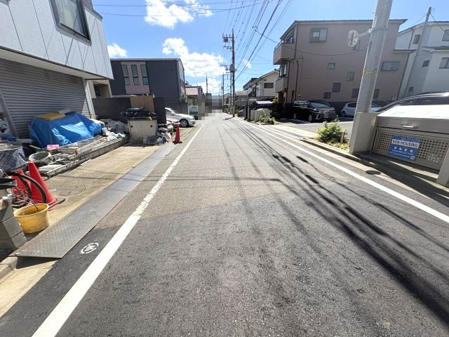 川口市飯塚三丁目土地の前面道路含む現地写真