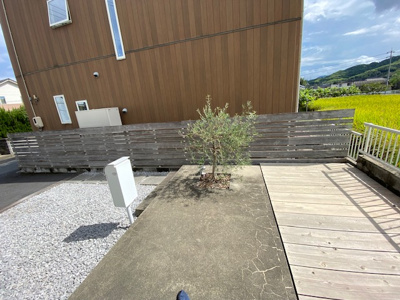 【エントランス】 | 柳井・新庄郵便局近く | 玄関前