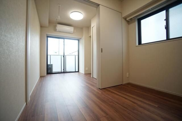 ＳＹＦＯＲＭＥ西小山の洋室